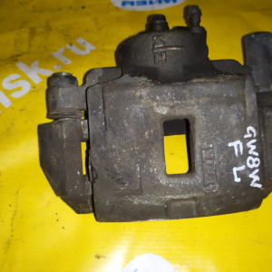 Суппорт Mazda GF8P/GWEW Capella перед, лев