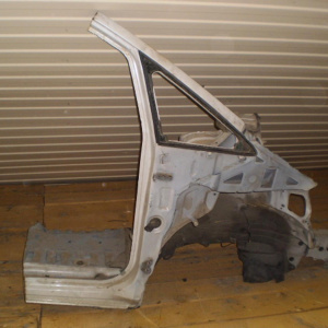 Лонжерон TOYOTA Estima ACR40 R