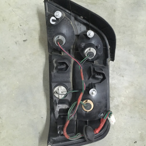 Стоп MITSUBISHI L Galant EA1A '2001 sed. (красные полоски)