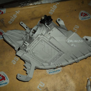 Фара TOYOTA лев Raum NCZ20 '2006-2011 дефект стекла