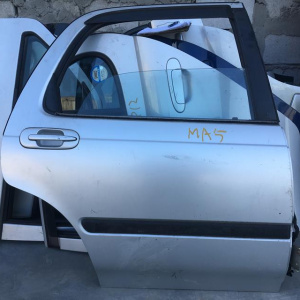 Дверь боковая HONDA Domani MA4 зад, прав цена за голое железо