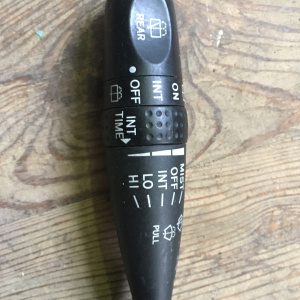 Блок подрулевых переключателей TOYOTA RAV4 SXA10 L (F дворники+задний дворник+регулировка)