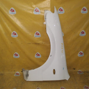 Крыло Mazda Familia BJ3P '2000-2003 перед, лев ф.13-64