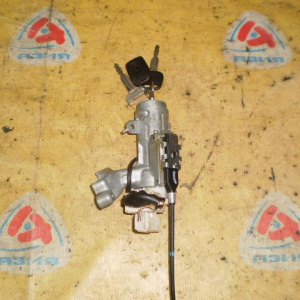 Замок зажигания Toyota EXZ10 Raum