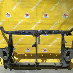 Рамка радиатора TOYOTA Ipsum ACM21 '2001-2003