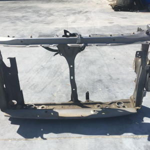 Рамка радиатора HONDA Fit GD1 '2004-2007