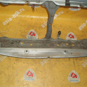 Рамка радиатора HONDA Fit GD1 '2004-2007