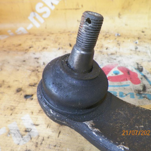 Рычаг NISSAN NT30 X-Trail перед, прав 545008H310, 545008H31A