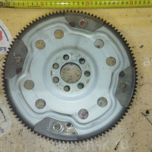 Маховик Mitsubishi 4G93 4G94 Lancer/Dion CR6W a/t GDI 110 зубьев MD762783