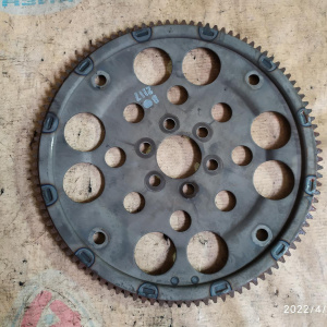 Маховик NISSAN CG10/CG13/CGA3/GA15/QG13/QG15/QG18/ a/t диаметр отверстий на гидромуфту 11 мм. 1233178A10 / 123314M510