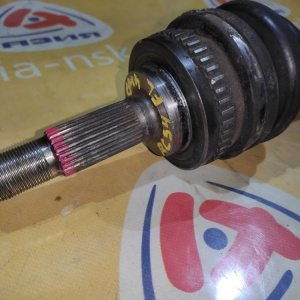 Привод NISSAN ENR34/WGNC34 Skyline/Stagea RB25 перед, лев 4WD ABS ВН- 6-ть болтов Н-27шл. 39101-23U70