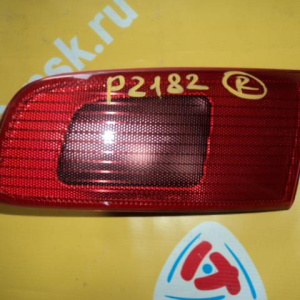 Вставка между стопов Mazda Demio DY3W R