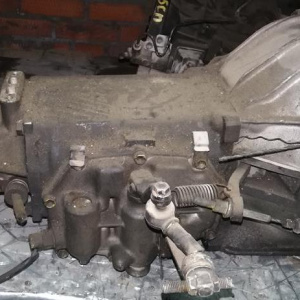МКПП Toyota 4K 33110-27071 Задний привод  4ступ Lite Ace KM35
