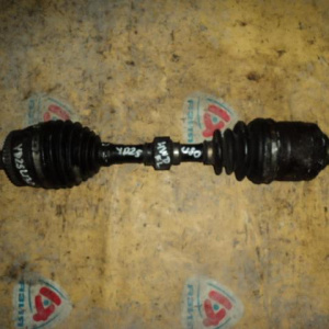 Привод Nissan VNU30 Presage/Bassara YD25 перед, лев ABS 4WD
