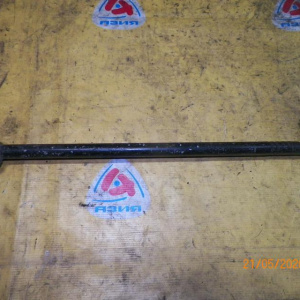 Тяга поперечная Toyota SXA10, SXA11, SXA15, SXA16 RAV4 зад, лев в 4WD Не регулируемая с шаровой.