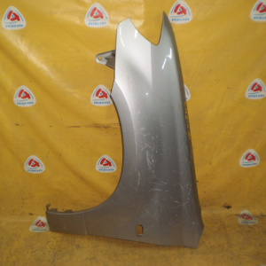 Крыло MITSUBISHI Airtrek CU4W перед, лев