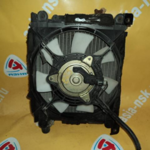 Радиатор охлаждения NISSAN E25 Caravan ZD30 a/t маленький