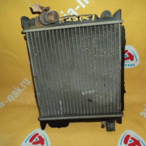 Радиатор охлаждения NISSAN E25 Caravan ZD30 a/t маленький