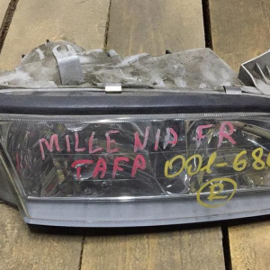 Фара Mazda прав Millenia TA5P