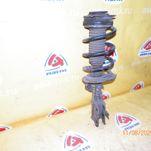 Стойка NISSAN C25 перед, прав 2WD Ухо под чашкой.