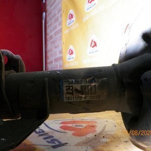 Стойка NISSAN C25 перед, прав 2WD Ухо под чашкой.