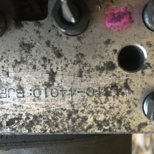 Блок ABS TOYOTA SXM10/SXN10 Ipsum/Gaia/Nadia