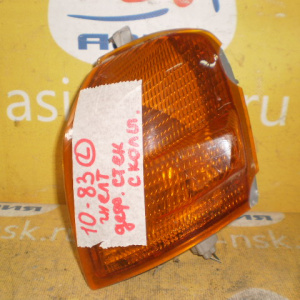 Габарит TOYOTA L Starlet EP91 желт. Дефект стекла (сколы)