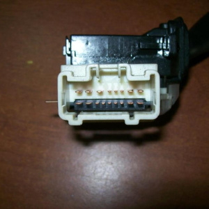 Блок подрулевых переключателей Mazda Familia/Premacy/Capella/Demio BJ##/CP8W/GWEW/DW3W R [повороты]