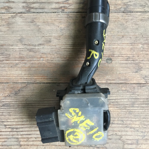 Блок подрулевых переключателей TOYOTA Altezza SXE10 R [повороты] туманки