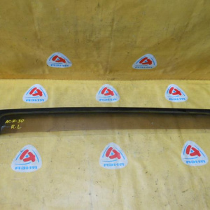 Ветровик TOYOTA Estima ACR30 зад, лев