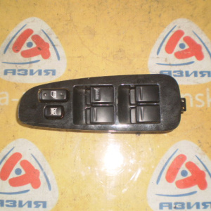 Пульт стеклоподъемника TOYOTA Estima ACR30/40 перед, прав 84040-28050