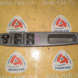 Пульт стеклоподъемника Toyota Ipsum/Gaia/Nadia SXM1#/SXN1# '1998- перед, прав