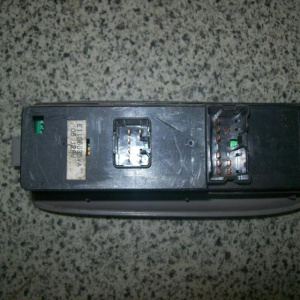 Пульт стеклоподъемника Mazda Tribute EPFW E1206635YB