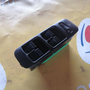 Пульт стеклоподъемника SUZUKI Swift HT51S