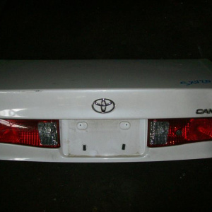Крышка багажника TOYOTA Camry Gracia SXV20 (без замка) вст.33-53