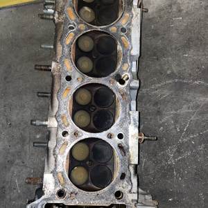 Головка блока NISSAN KA24 U30
