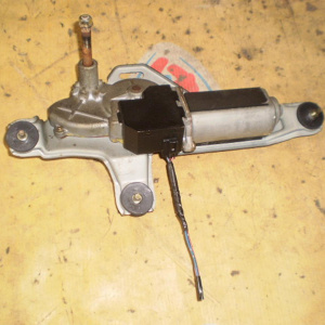 Моторчик привода дворниками TOYOTA RAV4 ACA20 R (3 контакта)