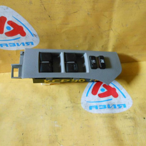 Пульт стеклоподъемника Toyota Vitz KSP90 перед, прав