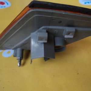 Габарит TOYOTA R Mark II GX90 '1994 деф.крепления