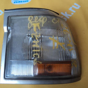 Габарит TOYOTA R Hiace '1994 деф.стекла