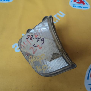 Габарит TOYOTA L Town Ace '1993 гр-пасс деф.крепл.