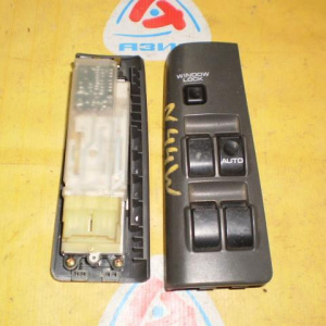 Пульт стеклоподъемника MITSUBISHI Chariot N33W/N44W [4 кноп.]