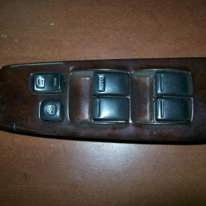 Пульт стеклоподъемника NISSAN Cefiro A32 '1998