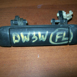 Ручка двери Mazda DW3W перед, лев