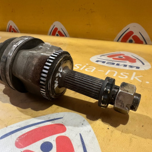 Привод Nissan C23/W30/NW30/KBNC23 Largo/Serena/Vanette Serena/Vanette CD20/GA16/SR20/KA24/LD20/LD23 зад, прав ABS 39600-0C000