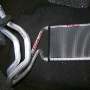 Радиатор печки TOYOTA ZNE10 Wish (с трубками)