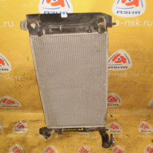 Радиатор охлаждения Toyota NZE120 Corolla/Corolla Spacio/Allex Без трубок охлаждения (Дефект патрубка) (Без диффузора)