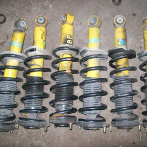 Стойка Subaru BH5/BE5 Legacy R Bilstein