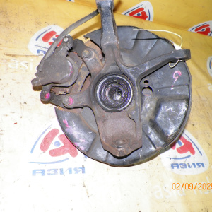 Ступица SUZUKI TA01W/TD01W/TA11W/TD11W/TA31W/TD31W/LB11S Escudo G16A перед, лев 4WD В сборе. Диск не вентелируемый. Лок продаётся отдельно.