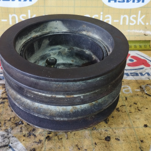 Шкив коленвала Isuzu 4JG2 Elf 1+1+1+1 ( + посадка на коленвал )